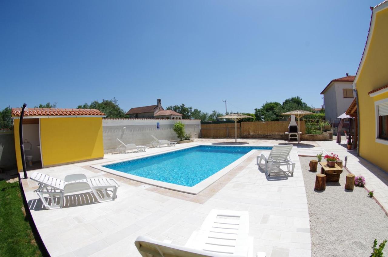 فيلا House Oliva, Sveti Kirin Svetvinčenat المظهر الخارجي الصورة