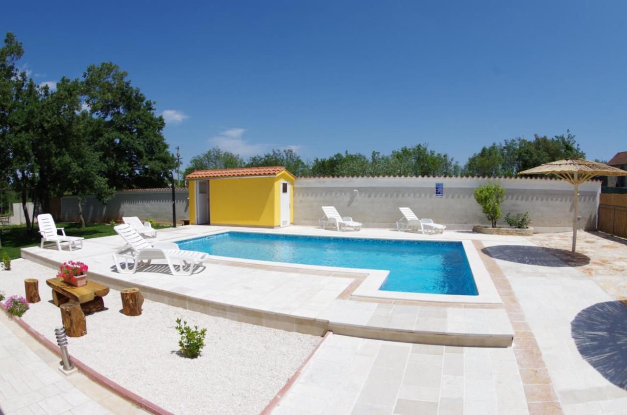 فيلا House Oliva, Sveti Kirin Svetvinčenat المظهر الخارجي الصورة