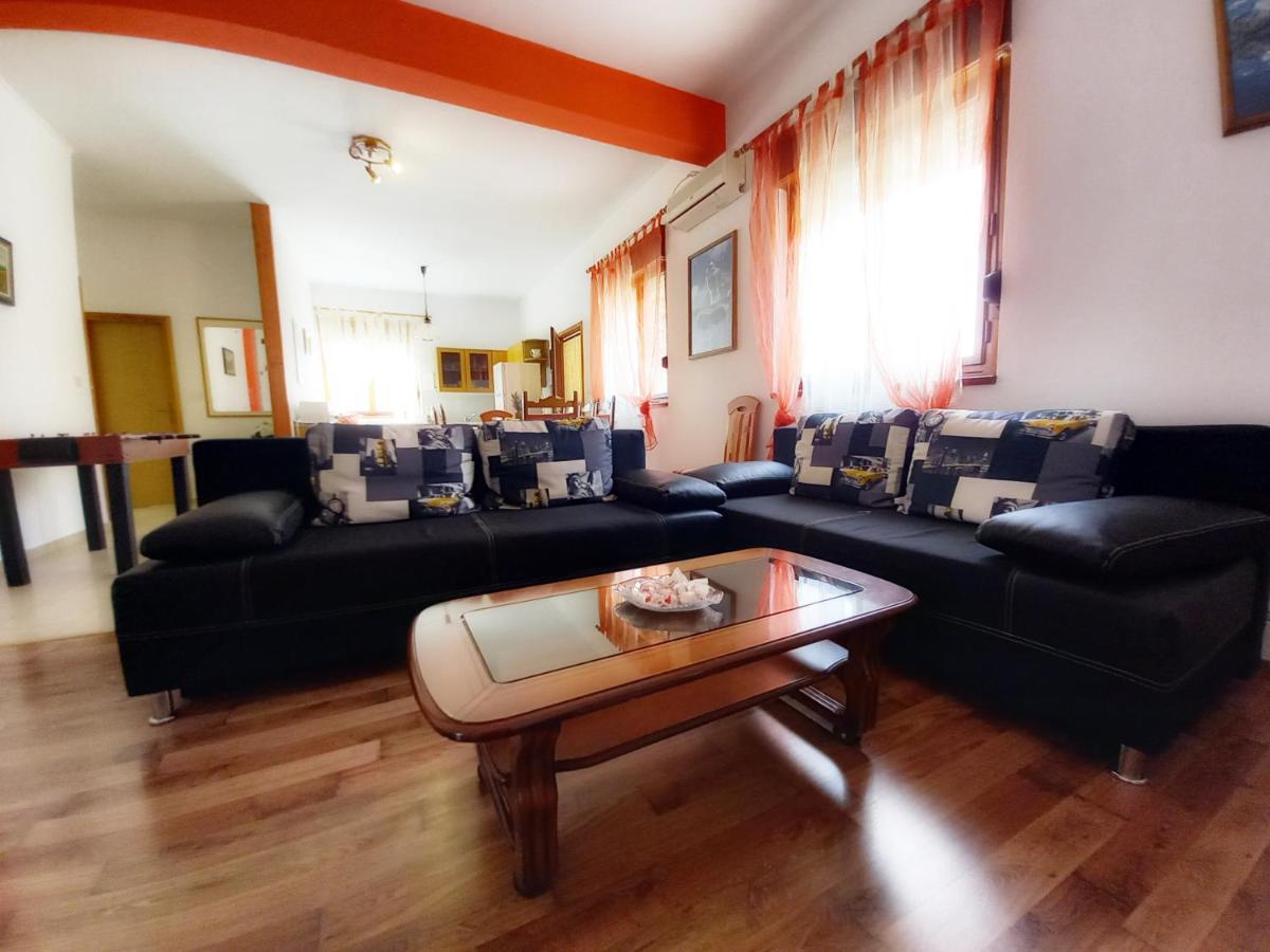 فيلا House Oliva, Sveti Kirin Svetvinčenat المظهر الخارجي الصورة