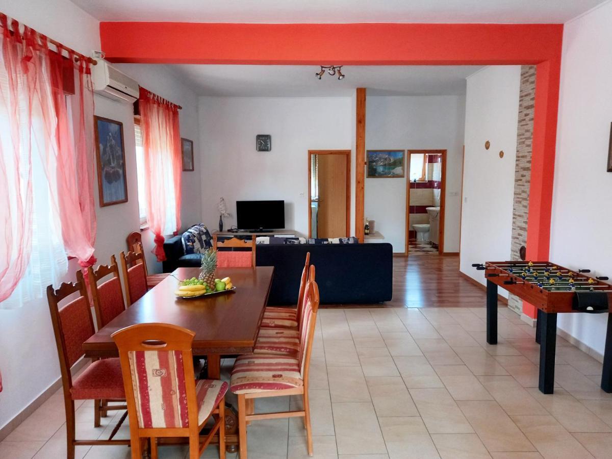 فيلا House Oliva, Sveti Kirin Svetvinčenat المظهر الخارجي الصورة